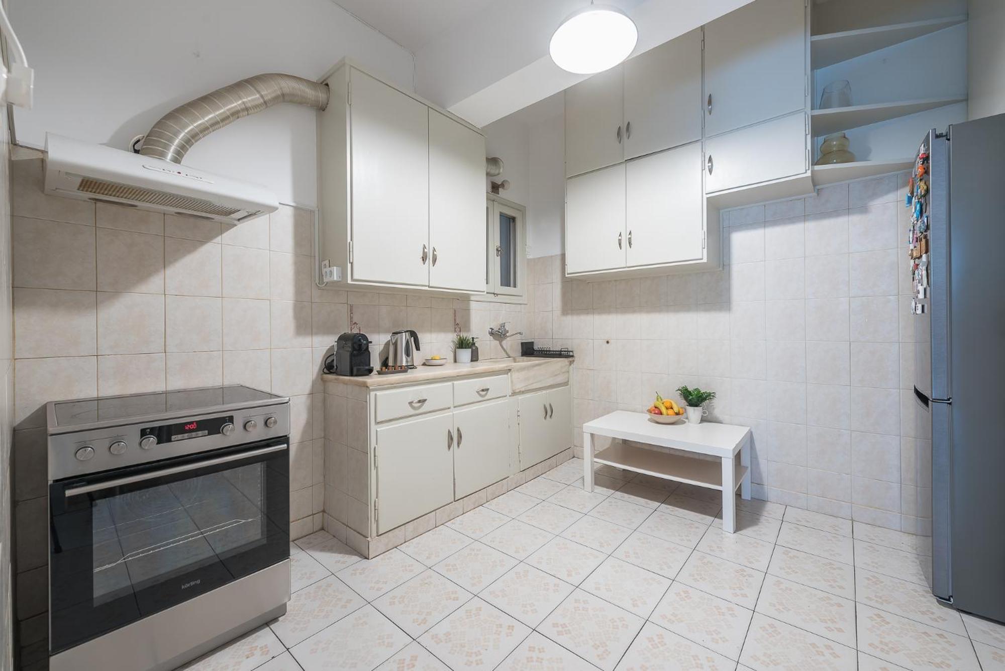 Spacious 2Bds Apt With Acropolis View In Center Athen Eksteriør billede