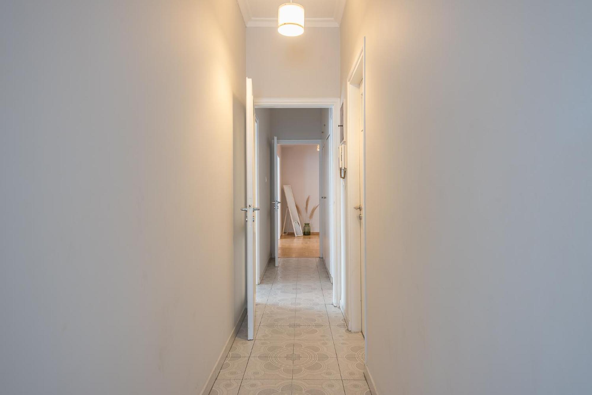 Spacious 2Bds Apt With Acropolis View In Center Athen Eksteriør billede