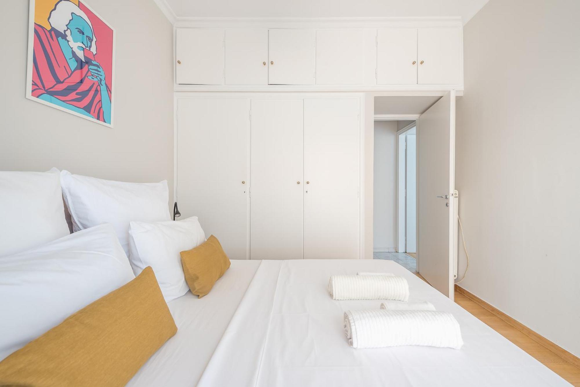Spacious 2Bds Apt With Acropolis View In Center Athen Eksteriør billede