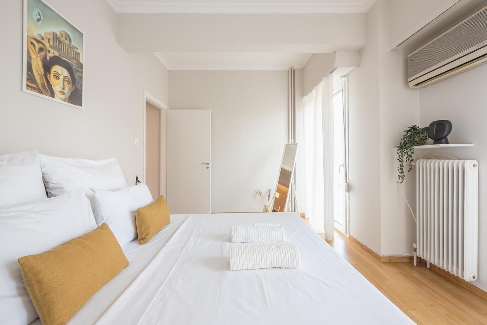 Spacious 2Bds Apt With Acropolis View In Center Athen Eksteriør billede